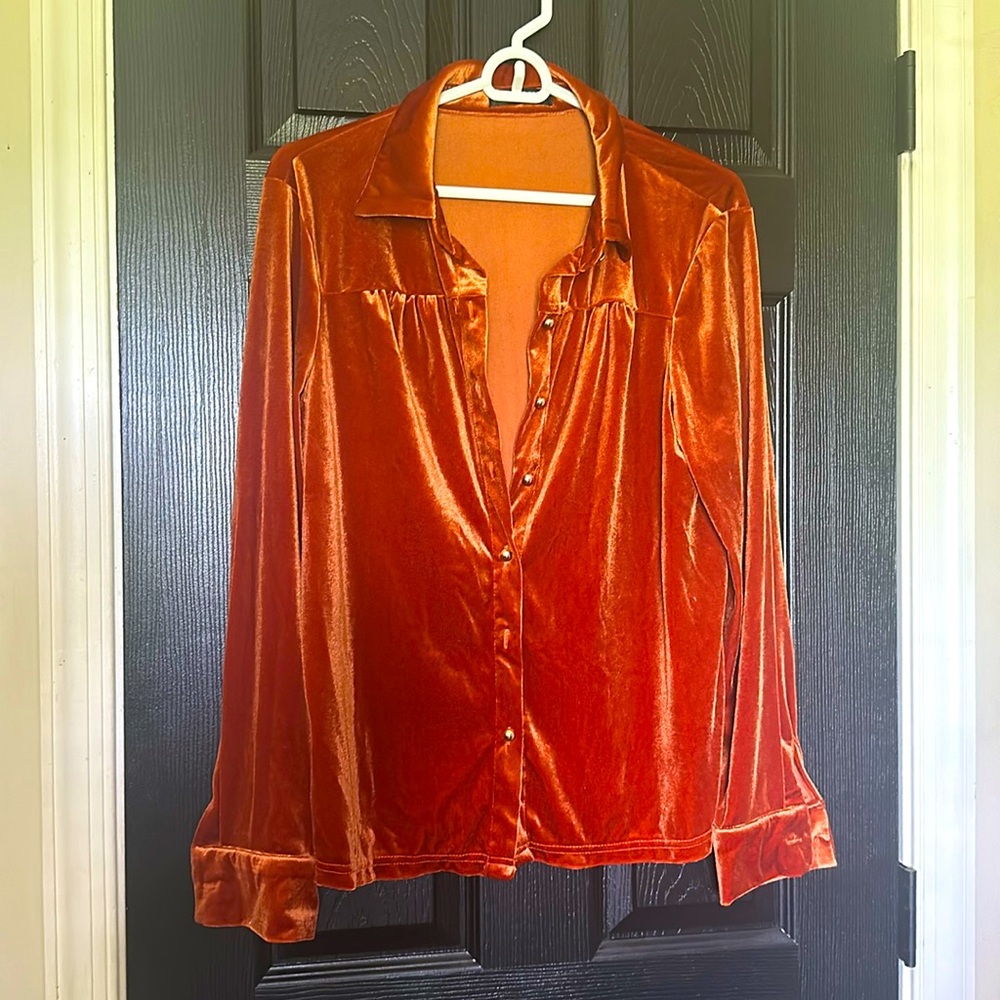 Long Sleeve Woman’s Button Up